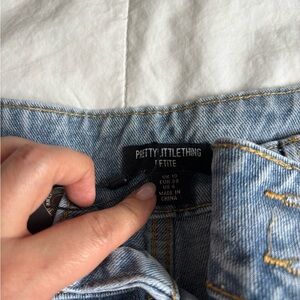 PrettyLittleThing Light Blue Denim Pants